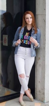 morgan vickers in be a good person tshirt and white jeans eye tissue donor